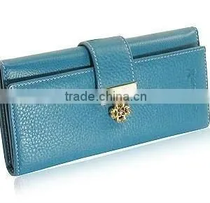 the Most Popular Woman Wallet thumbnail-1