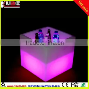 Rechargeable Light up Plastic Cube Ice Bucket With LED Rgb Lamp thumbnail-3