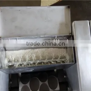 Chinese Good Designed Hand Dumpling Machine for Sale thumbnail-6