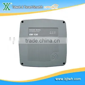 Long Distance UHF RFID Card Reader thumbnail-1