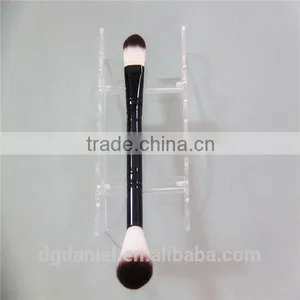 Fashion Design Tapered Makeup Brush thumbnail-1