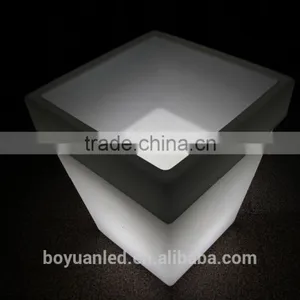 Plastic Material Led Flower Pot With IR Remote Control, Plastic Big Outdoor Led Flower Pots thumbnail-6
