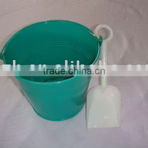 Home Decoration Green Metal Pail & Shovel Set thumbnail-1