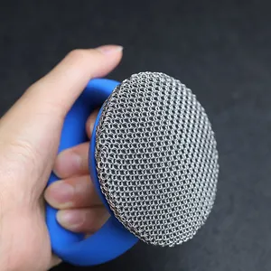 Chainmail Stainless Steel Cast Iron Round Kitchen Scrubber With Silicone Handle thumbnail-2