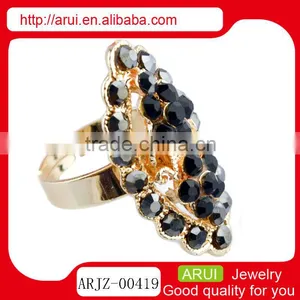 Custom Jewelry Fashion Rhinestone Rings Wholesale in China thumbnail-1