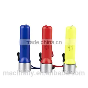 Hot Sale Magnetically Controlled 180LM Diving Flashlight Underwater IP68 Submersible 15-20 Meter thumbnail-1