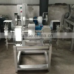 Coconut Husk Removing Machine thumbnail-1