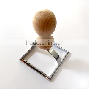 Aluminum Square Shape Cookie Cutter With Wooden Handle thumbnail-1