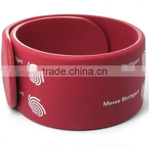 SILICONE SLAP WRIST BRACELET BAND WRAP TOY RUBBER TOY KIDS WRAP SNAP WORD thumbnail-1