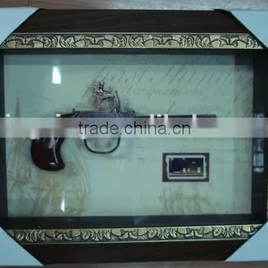 Display Replica Toy Gun Painting With Frame thumbnail-2