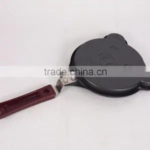 Pig Shape Carbon Steel Non Stick Mini Egg Fry Pan thumbnail-3