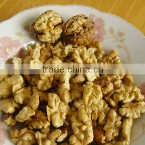 Walnut Kernels Exporter in China thumbnail-1