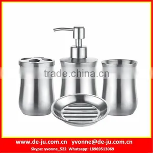 Metal Toothbrush Holder Set thumbnail-1