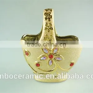 Electroplated Gold Ceramic Flower Basket With Pearl Decoration, Hanging Ceramic Flower Pot Wholesale thumbnail-1