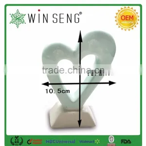 Nice Heart Shape Ceramic Vase for Decoration thumbnail-5