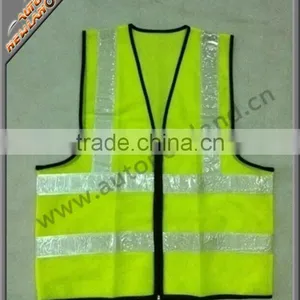 Heavy Duty Reflective Vest thumbnail-1