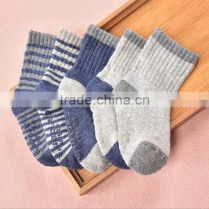Zm53067a Low Moq Black Anti Slip Children Warm School Socks thumbnail-2