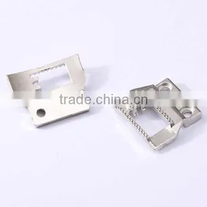 Sewing Machine Part Feed Dog thumbnail-1