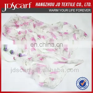 High Quality Spring Winter Fashion Silk Scarves Wholesale thumbnail-5