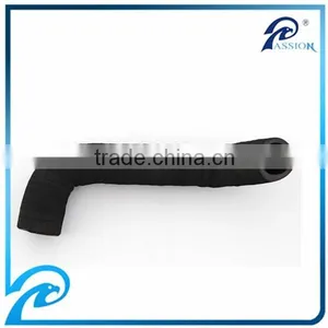 Black Soft Custom Color Bending Automotive Radiator Pipe thumbnail-1