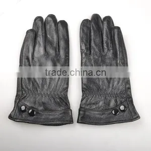 Men's Leather Gloves for Men Plus Thick Velvet Warm Snap Rider Line Gloves Short Paragraph thumbnail-3
