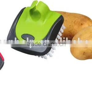 S/S+TPR+PP 6.2*6.5 Kitchen Tools Peeler&thumb Brush thumbnail-1