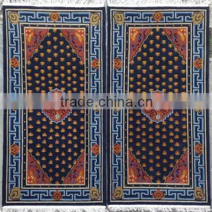 Handknotted Woollen Carpet thumbnail-1