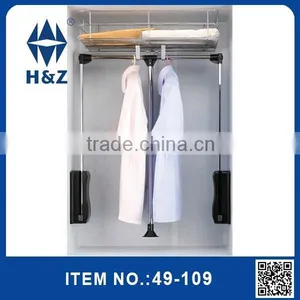 Up-down Clothes Rack thumbnail-1