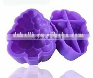 Latest Design Food Grade Grape Shape Silicone Ice Cube Tray thumbnail-1