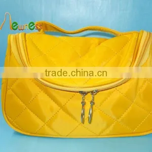 Hot Sale Fashion Makeup Bag Cosmetic Bag/Case,,Promotional Gift, Mixed Colour. thumbnail-1