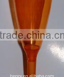 Champagne Flutes thumbnail-1