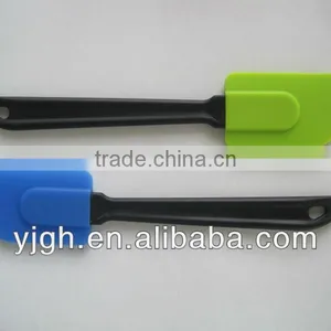 Nylon Handle Silicone Spatula Set thumbnail-1
