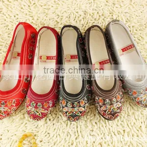 Beautiful Canvas Shoe From China thumbnail-1