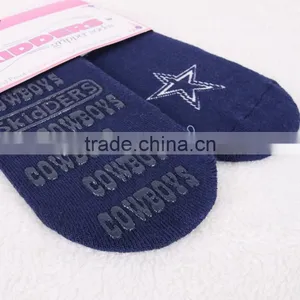 Infant Baby Non-skid Rattle Socks thumbnail-3