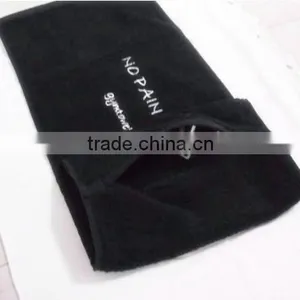 Convenient Zipper Pocket Pouch Sport Towel thumbnail-1