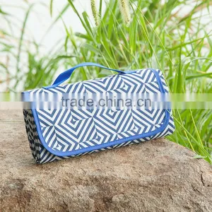 Waterproof Strong Portable Travel Rug Fold up Picnic Blanket thumbnail-1