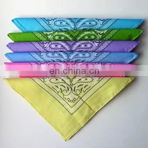 2012 Hot Sell 100% Cotton Colorful Printed Customized Triangle Bandana, Pet Bandana thumbnail-1