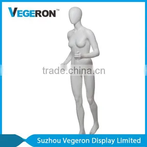 Fiberglass Female Sport Mannequin thumbnail-4