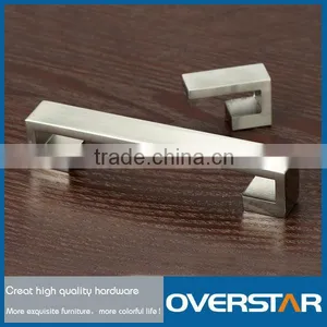 Zamac Furniture Hardware Gold Kitchen Cabinet Handle and Knob thumbnail-1