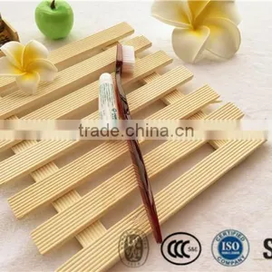 Travel Set Toothbrush With Toothpaste thumbnail-2