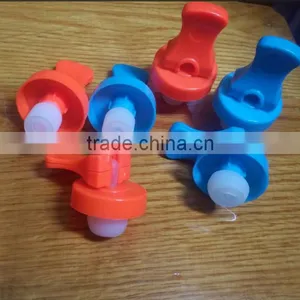 Non Spill Bottle Caps Keep Wine Fresh Bottle Stopper thumbnail-5