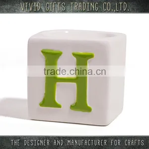 China Wholesale Candle Holder Porcelain Home Decor for New Year thumbnail-1