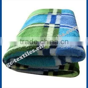 Checkers Print Coral Fleece Blanket thumbnail-1