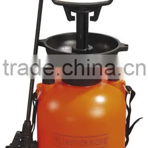 ILOT Garden Water Manual Pressure Sprayer thumbnail-1