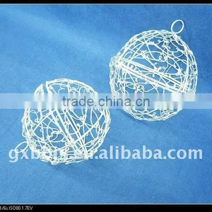 Creamywhite Iron Decorative Balls Wholesaler Set of Three thumbnail-1