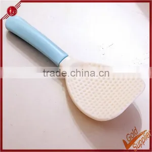 Plastic Spoon thumbnail-1
