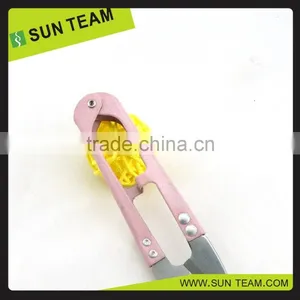 ST016 4-1/4" Quick-Clip Light-weight Plastic Handle Embroidery Scissors thumbnail-6