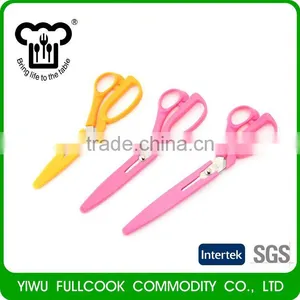 Newest Sale Top Sale Many Colors Vegetables Cutting Scissors thumbnail-4