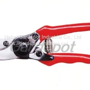 Garden Hand Pruners thumbnail-1