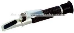 Hand Held Refractometer thumbnail-2